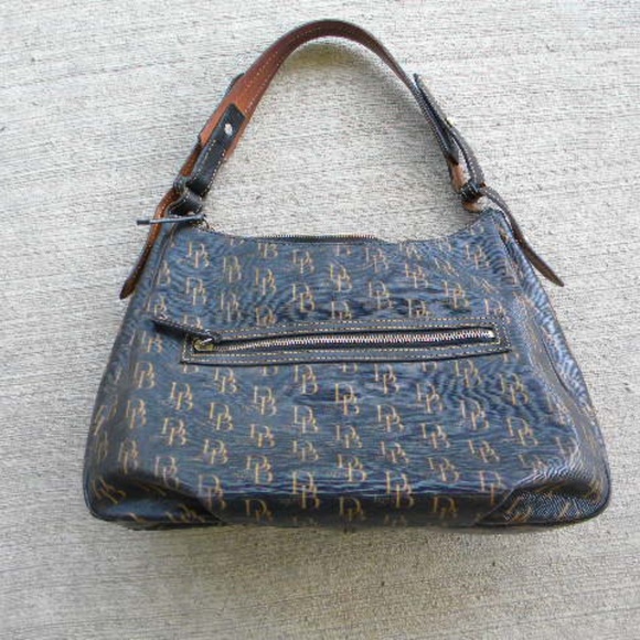 Dooney & Bourke Purse - Picture 3 of 16